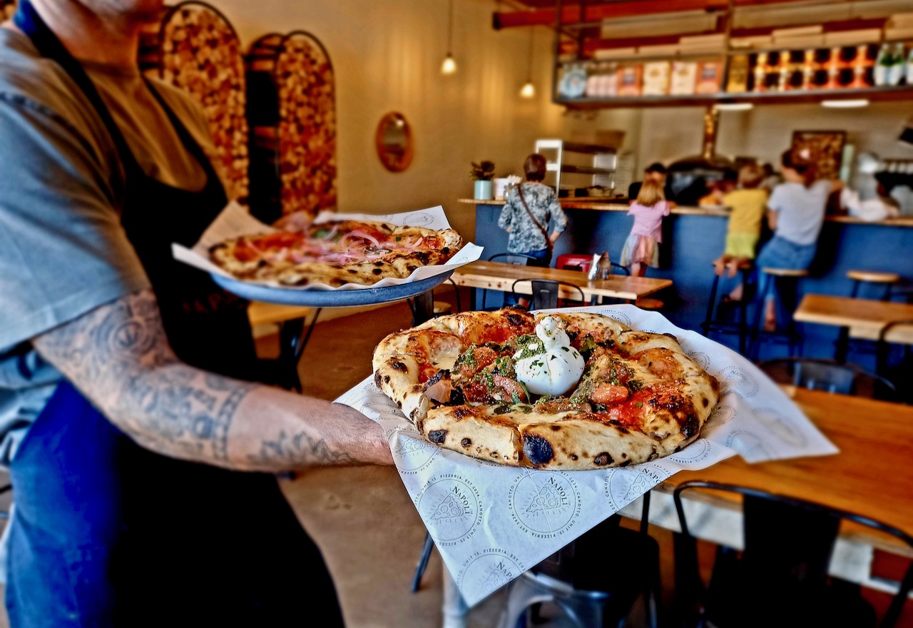 Napoli Fifteen Howick pizza